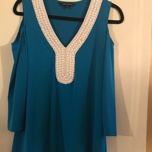 Slinky Brand cold shoulder top NWOT